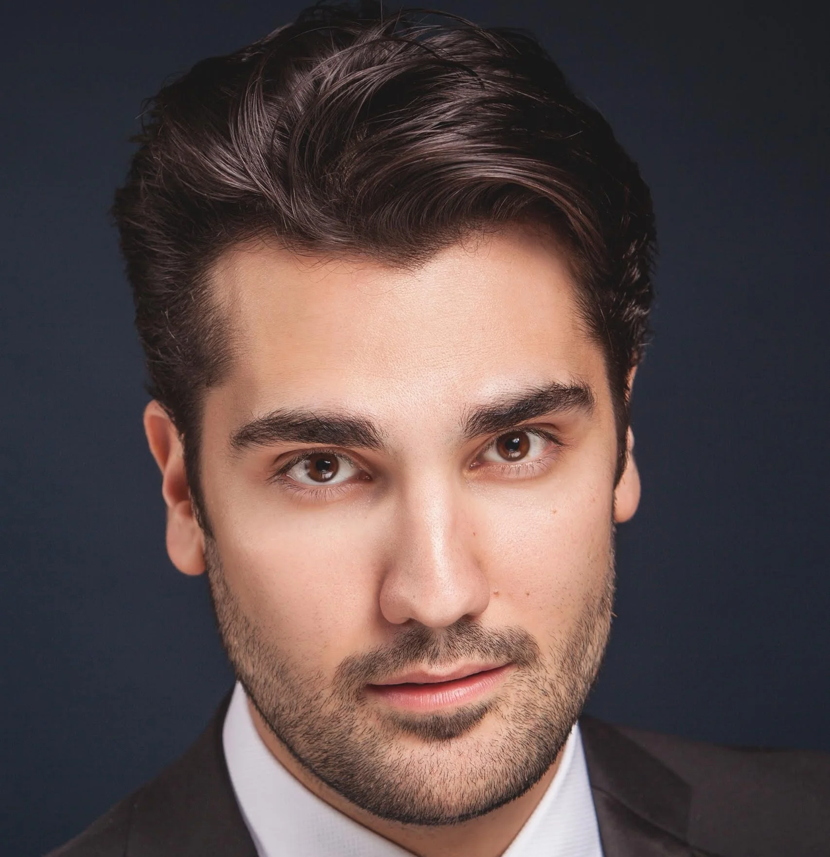 Jonathan Tetelman, Tenor