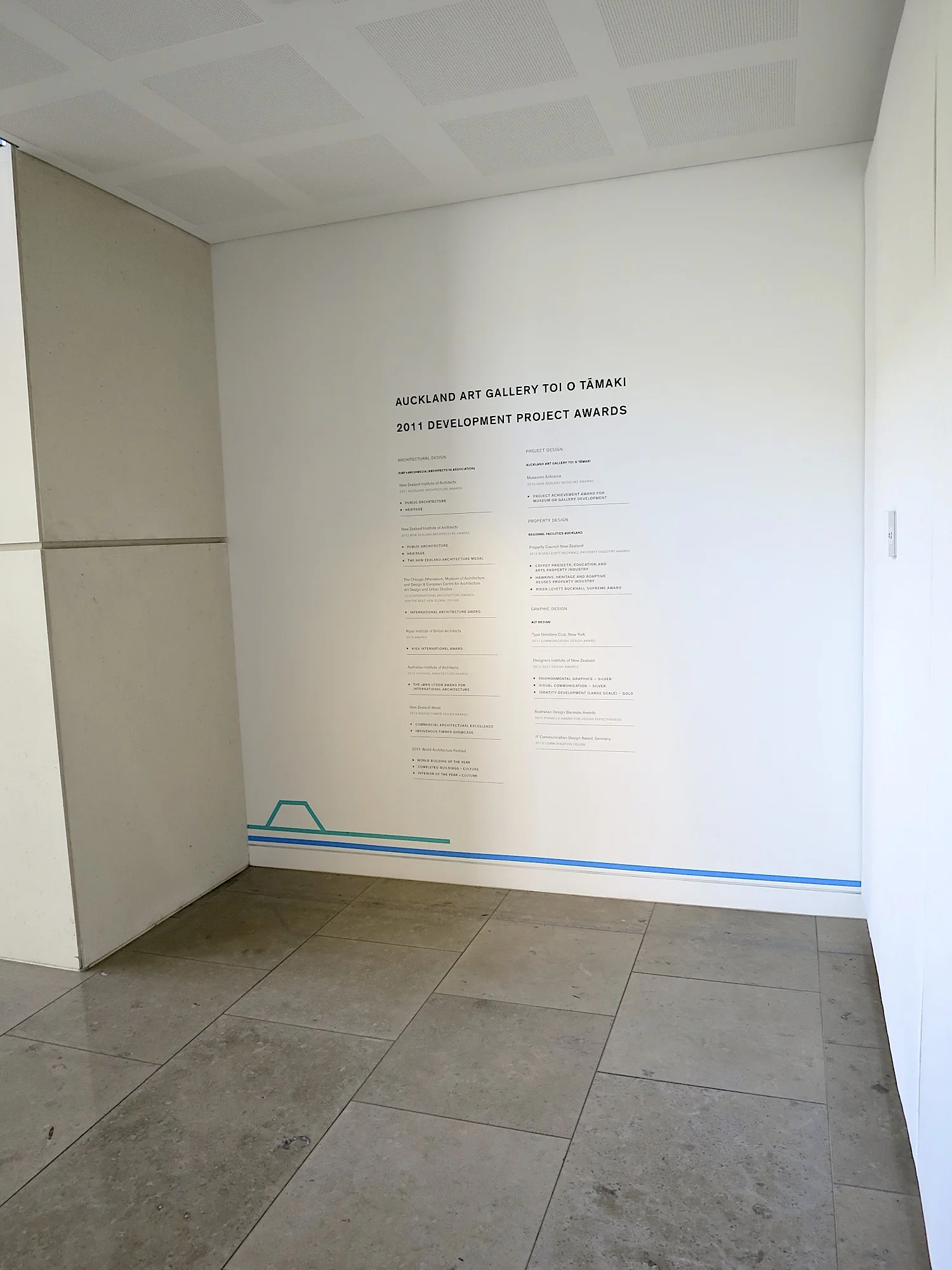 Gallery Reading VI