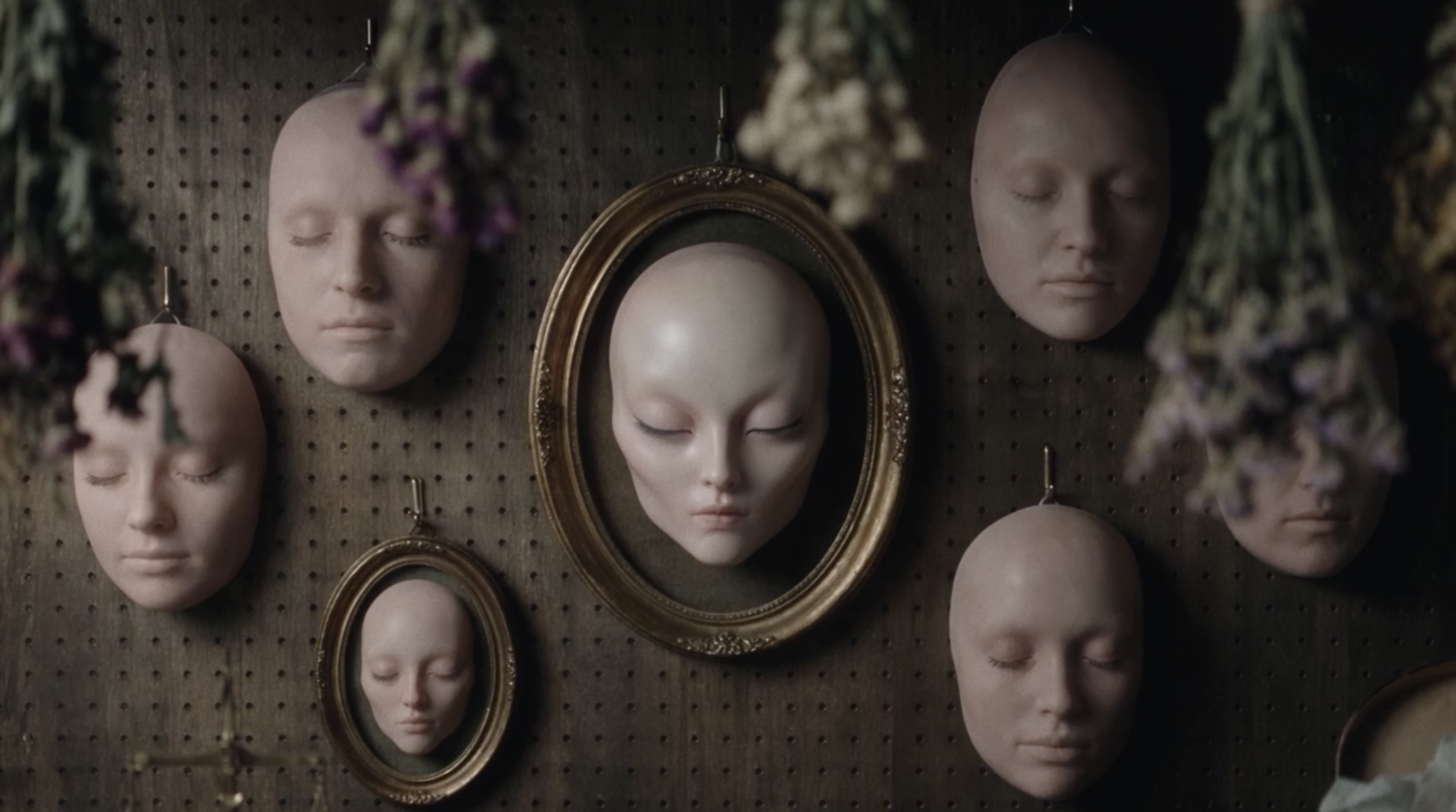 Trick or Trend I AI Short Film 