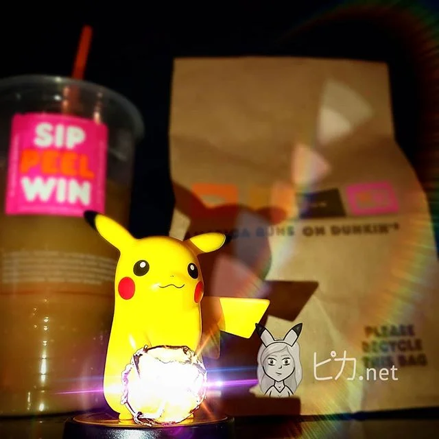🍩🍩🍩 What a beautiful evening tonight!  Kinda dark though 🤔 I'm sure itll be ok being that Pika has a Light Ball handy! 🤣🤣🤣 Theres always time for a Oran berry muffin at Midnight 💛 Thanks Dunkin' Donuts!
.
#pikadotnet #pika #midnightsnack #nom