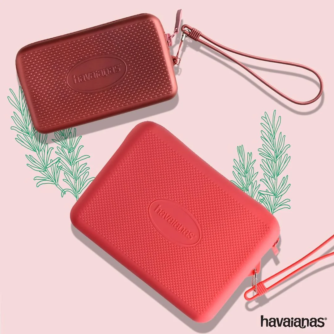 havaianas handbags.jpg