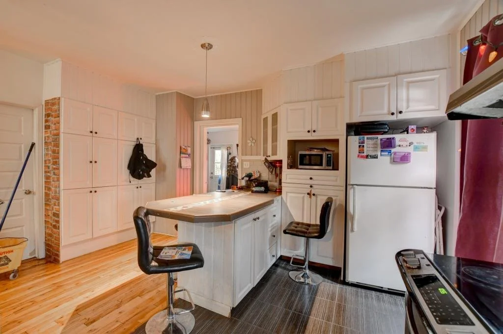 2225-2229, avenue Georges-V (Montréal-Est) H1L 3T8