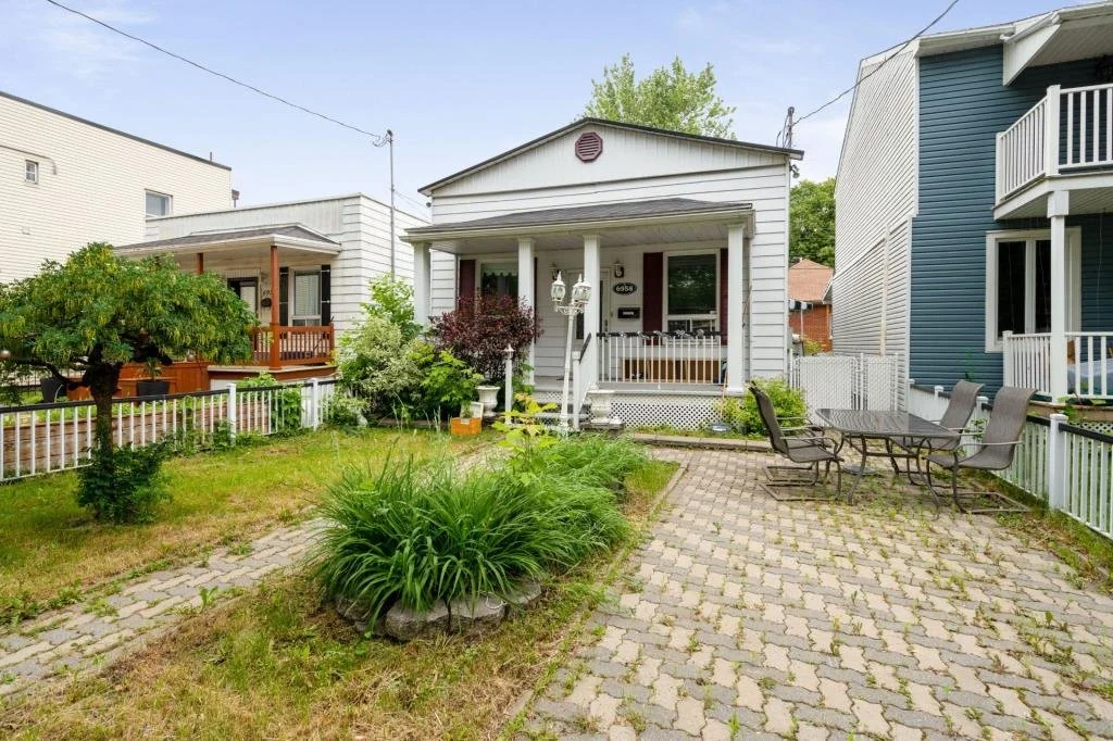 6958, rue Briand (Le Sud-Ouest) H4E 3L6