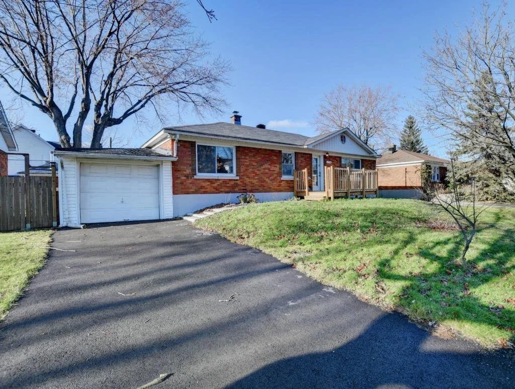 174, Thorncrest Circle (Dorval) H9S 2X5