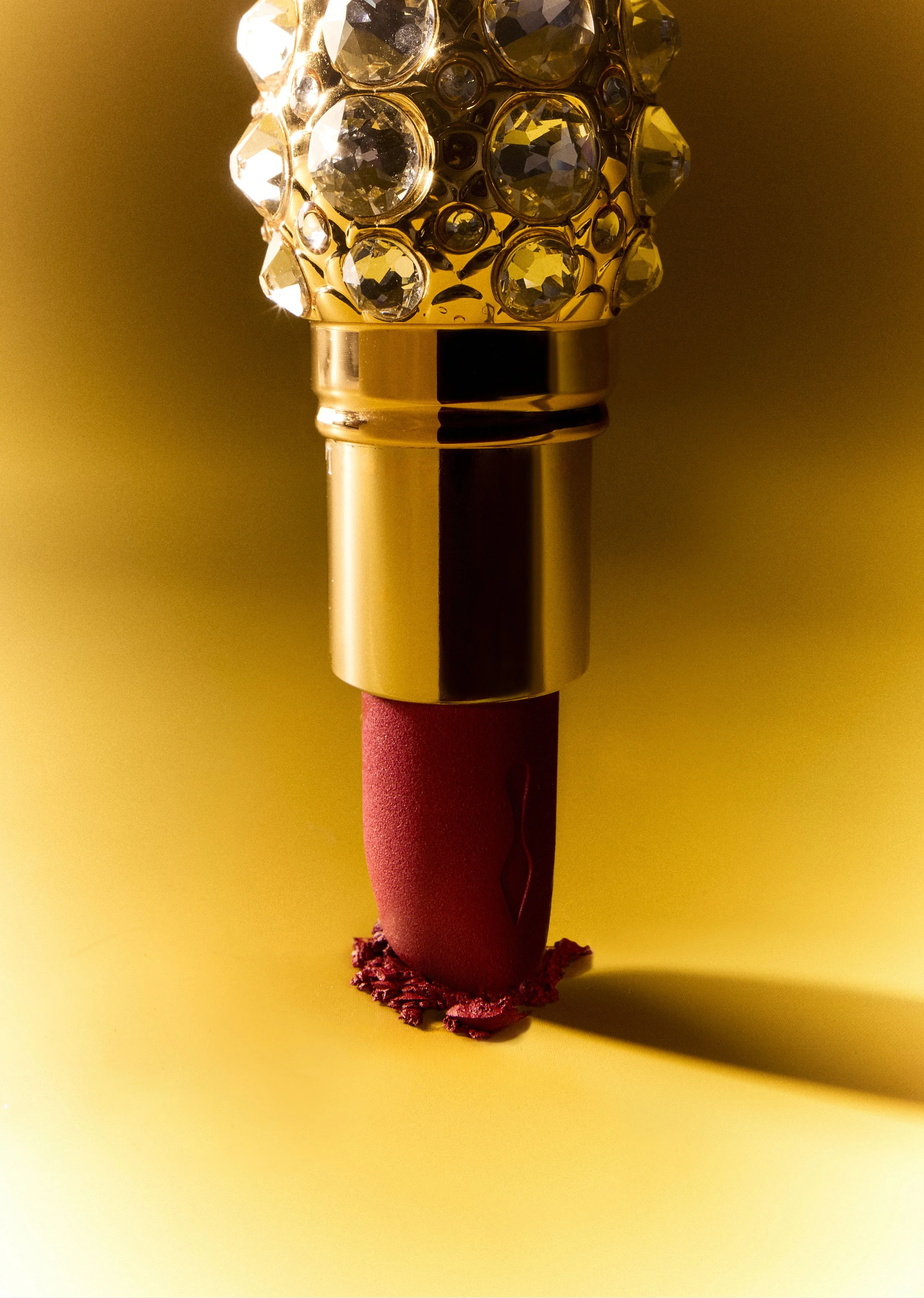 LOUBOUTIN_NODEPIC_050825_176_crop.jpg