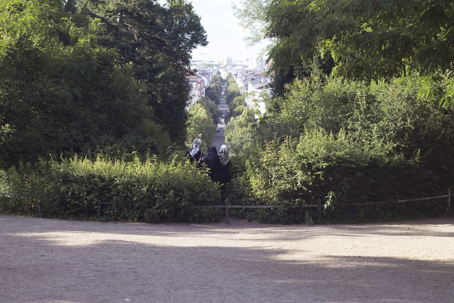 Dejeuner sur l'herbe, Tre grazie