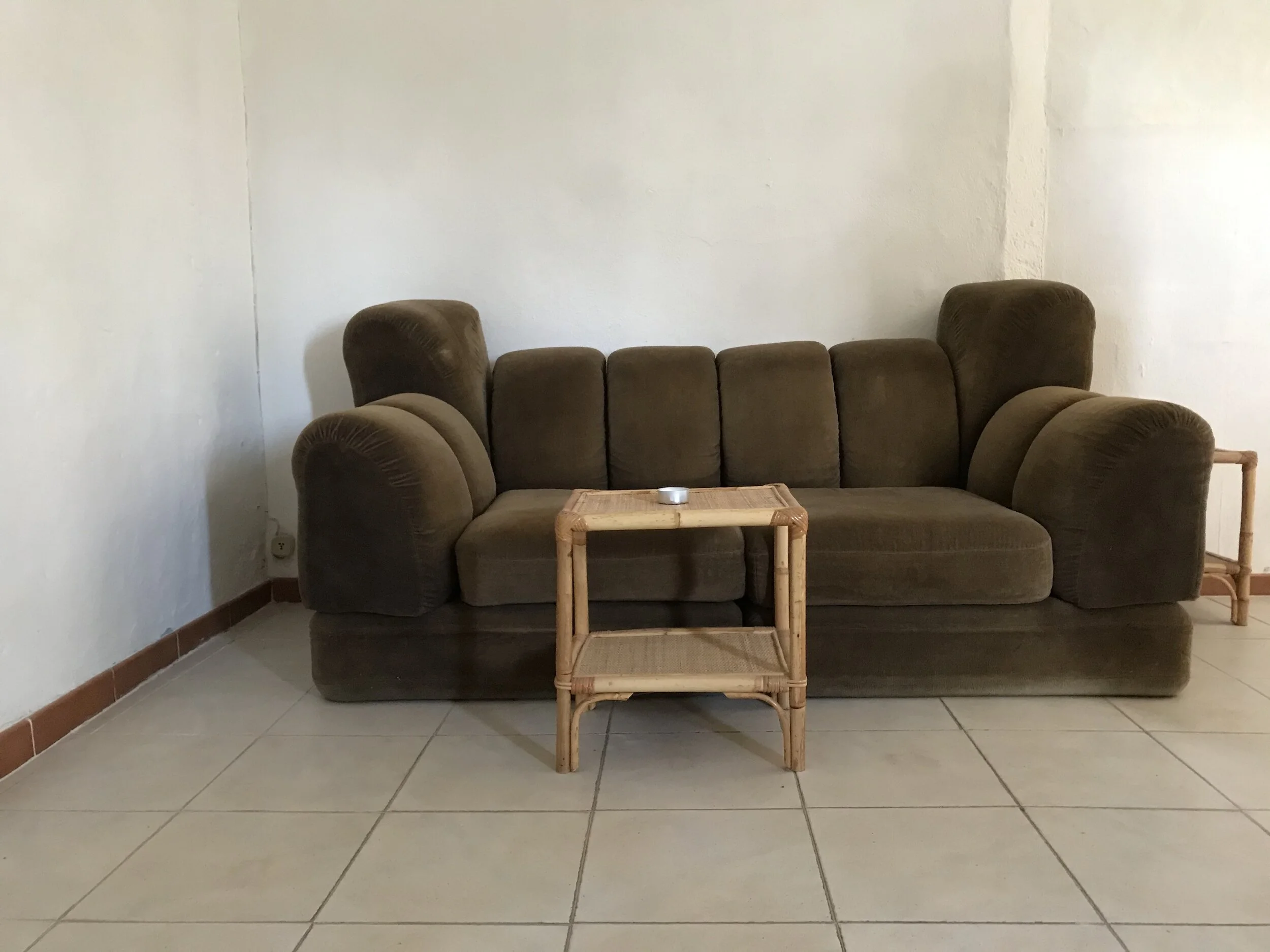 sofa.jpg