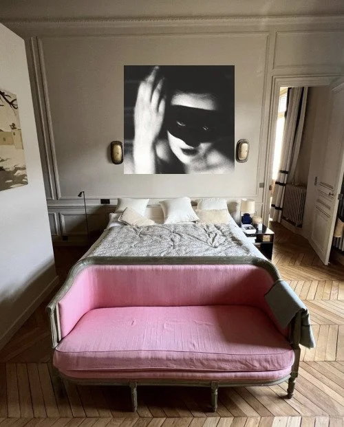 Confessions of a Hotel Sofa