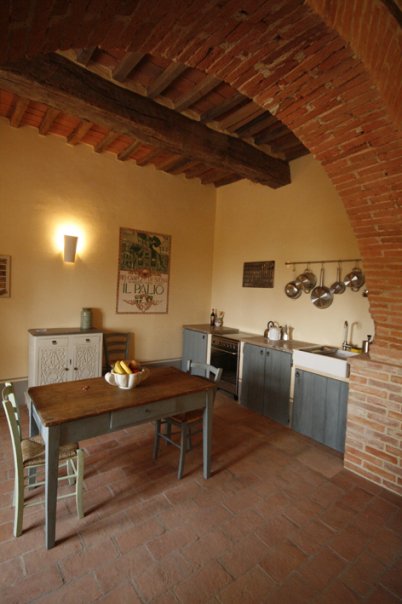 Charming kitchen Siliano Alto EAT.PRAY.MOVE Yoga Retreats | Tuscany, Italy