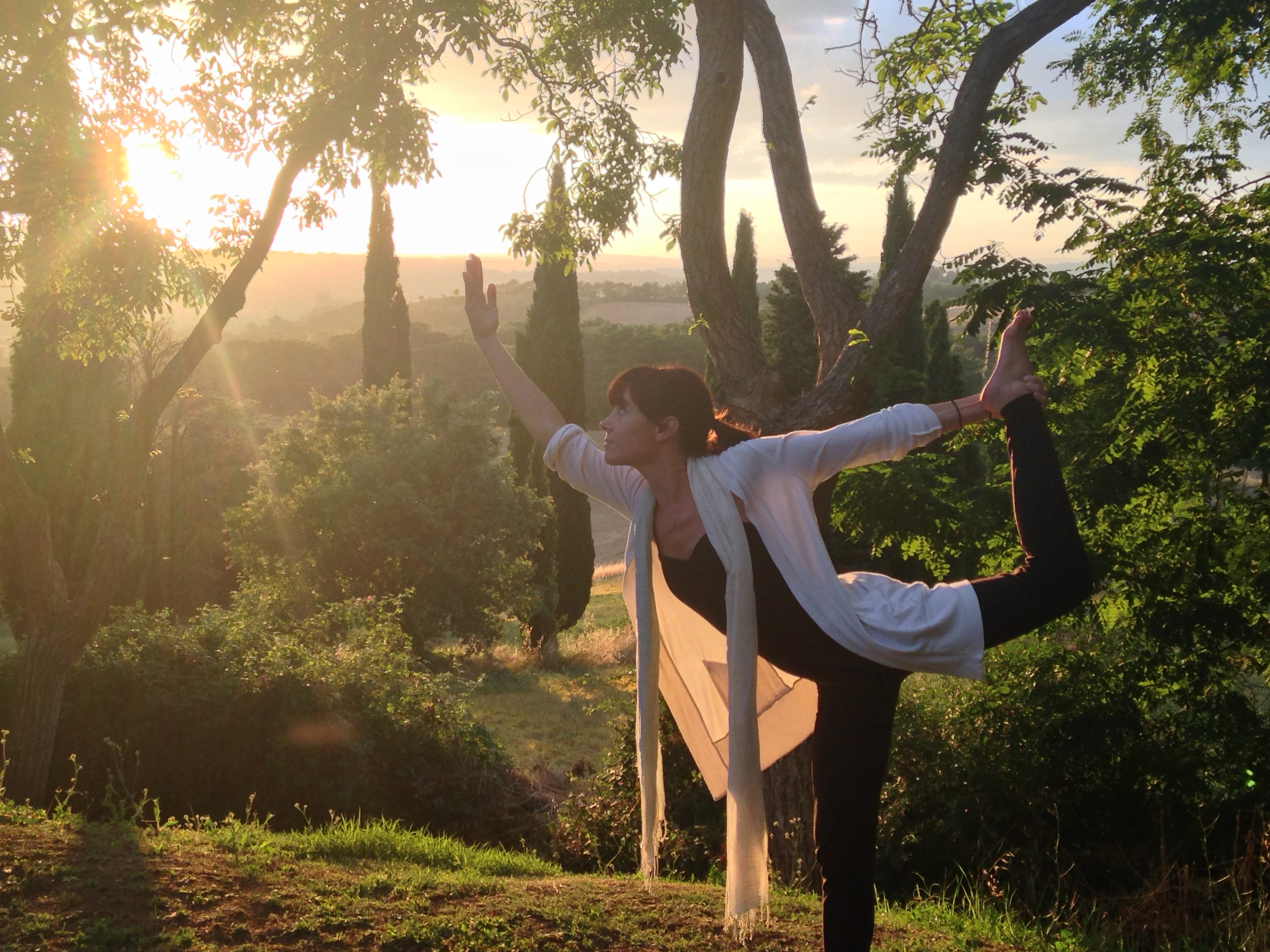 Yoga teacher Erin Lewis | EAT.PRAY.MOVE Yoga Retreats | Tuscany, Italy