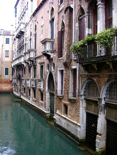 Waterways full of intricate designs  | EAT.PRAY.MOVE Yoga | Venice, Italy
