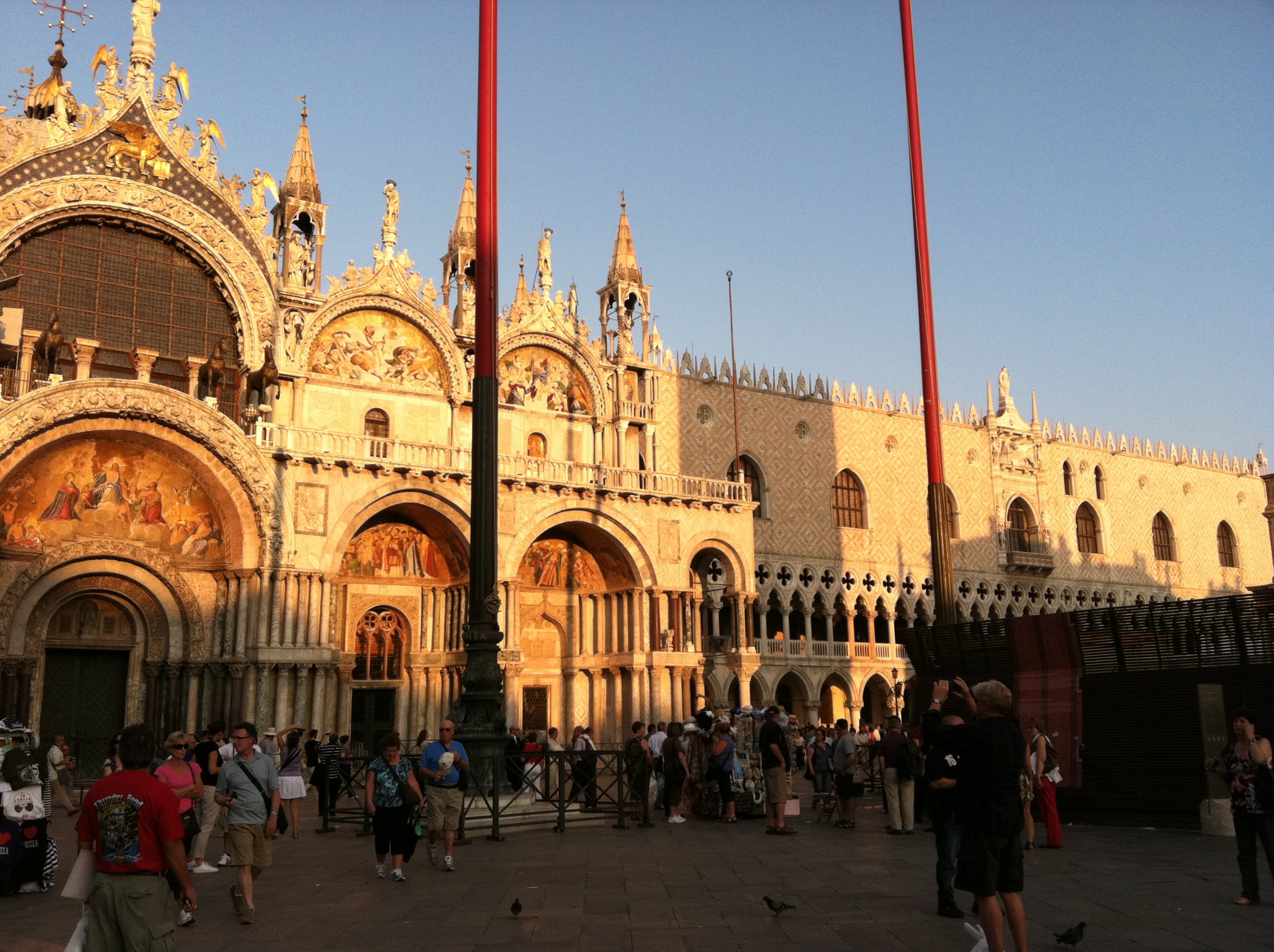 St. Mark's Basicilica | EAT.PRAY.MOVE Yoga | Venice, Italy