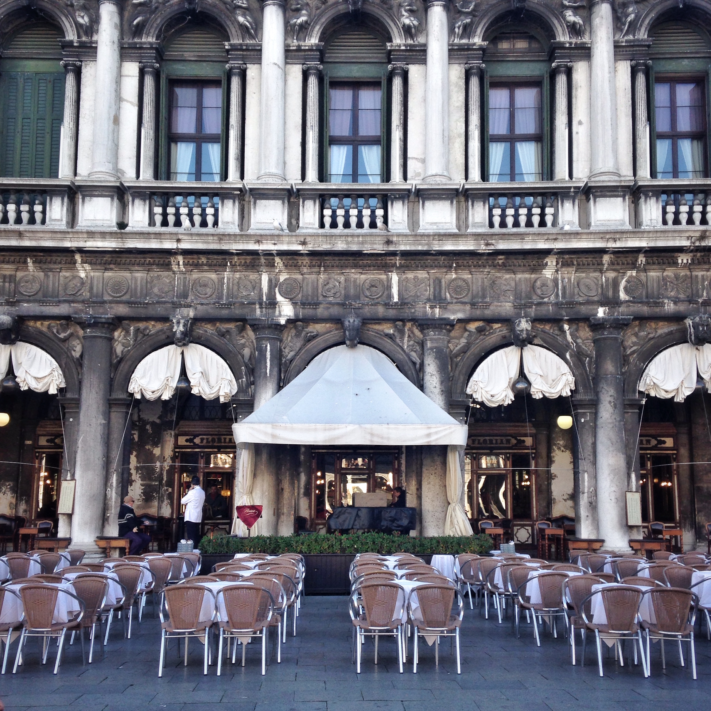 Pastels in the Piazza | EAT.PRAY.MOVE Yoga | Venice, Italy