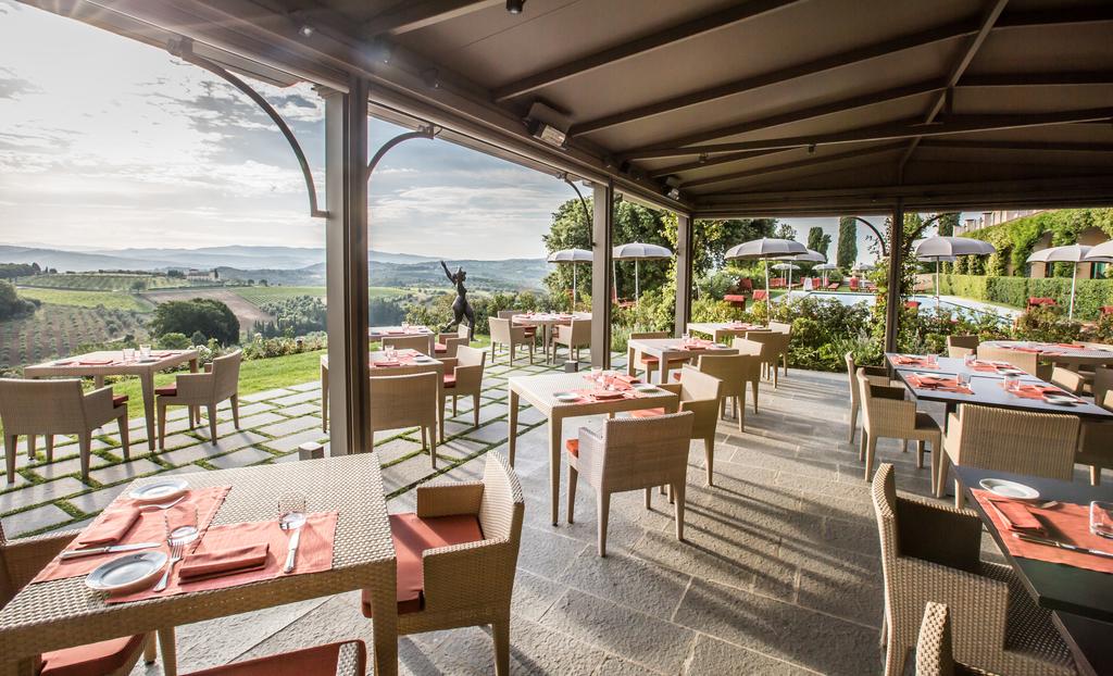 Dining patio Castello del Nero | EAT.PRAY.MOVE Yoga | Chianti, Italy