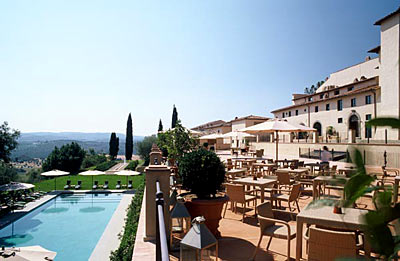 A view of the grounds Castello del Nero | EAT.PRAY.MOVE Yoga | Chianti, Italy