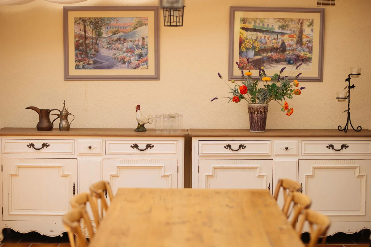 Charming dining spaces Bastide Avellanne | EAT.PRAY.MOVE Yoga Retreats | Provence, France