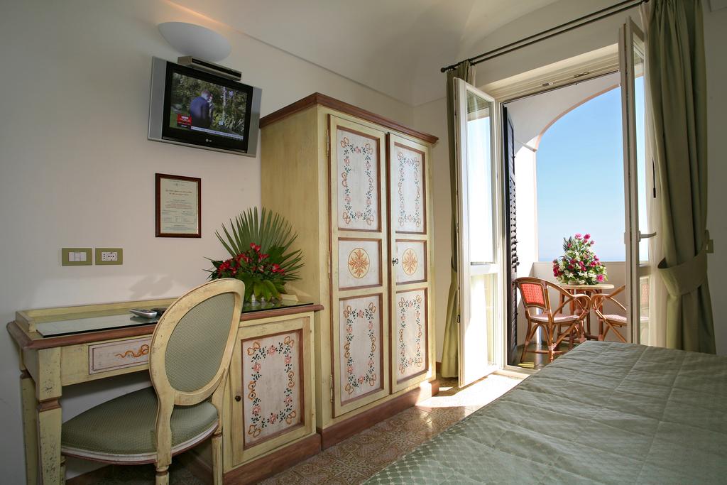 Coastal breeze through the window Hotel Margherita | EAT.PRAY.MOVE Yoga Retreats | Amalfi Coast, Italy