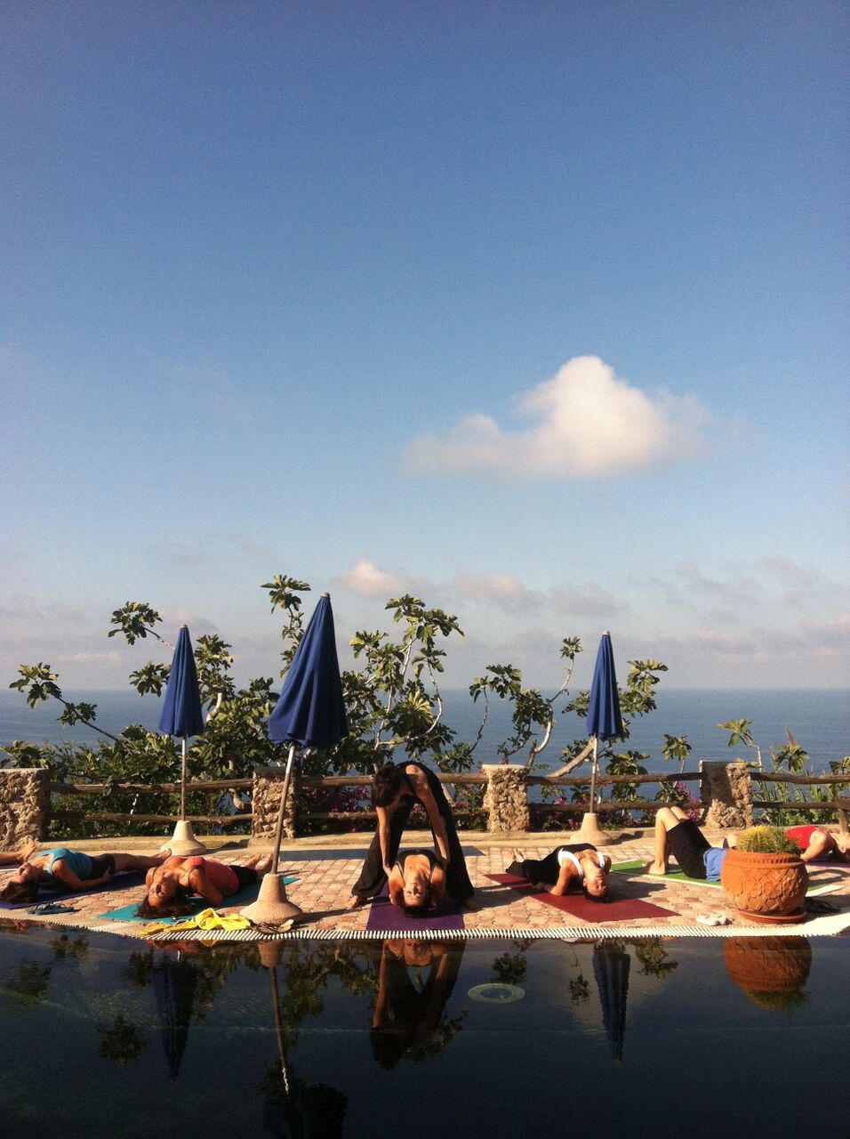 pool side yoga | EAT.PRAY.MOVE Yoga Retreats | Ischia, Italy