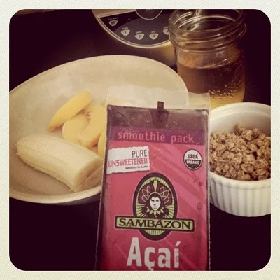 good (for you) food \ acai smoothie