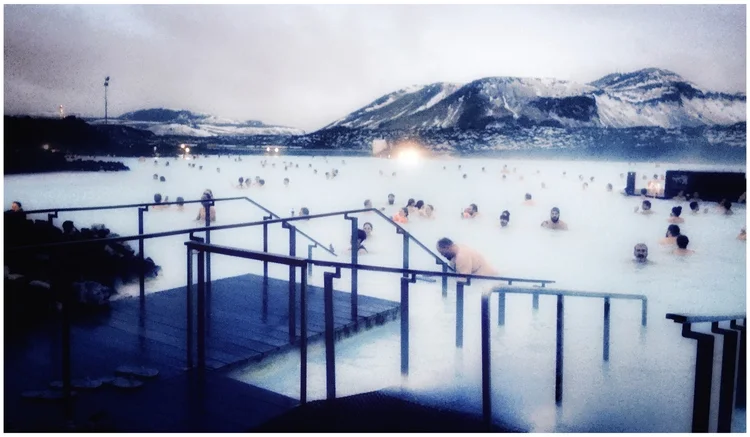 HAPPY NEW YEAR / AN ICELANDIC RECAP