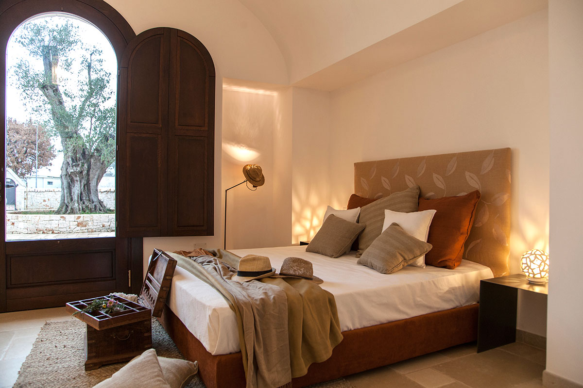 Open a new window Ottolire | EAT.PRAY.MOVE Yoga Retreats | Puglia, Italy