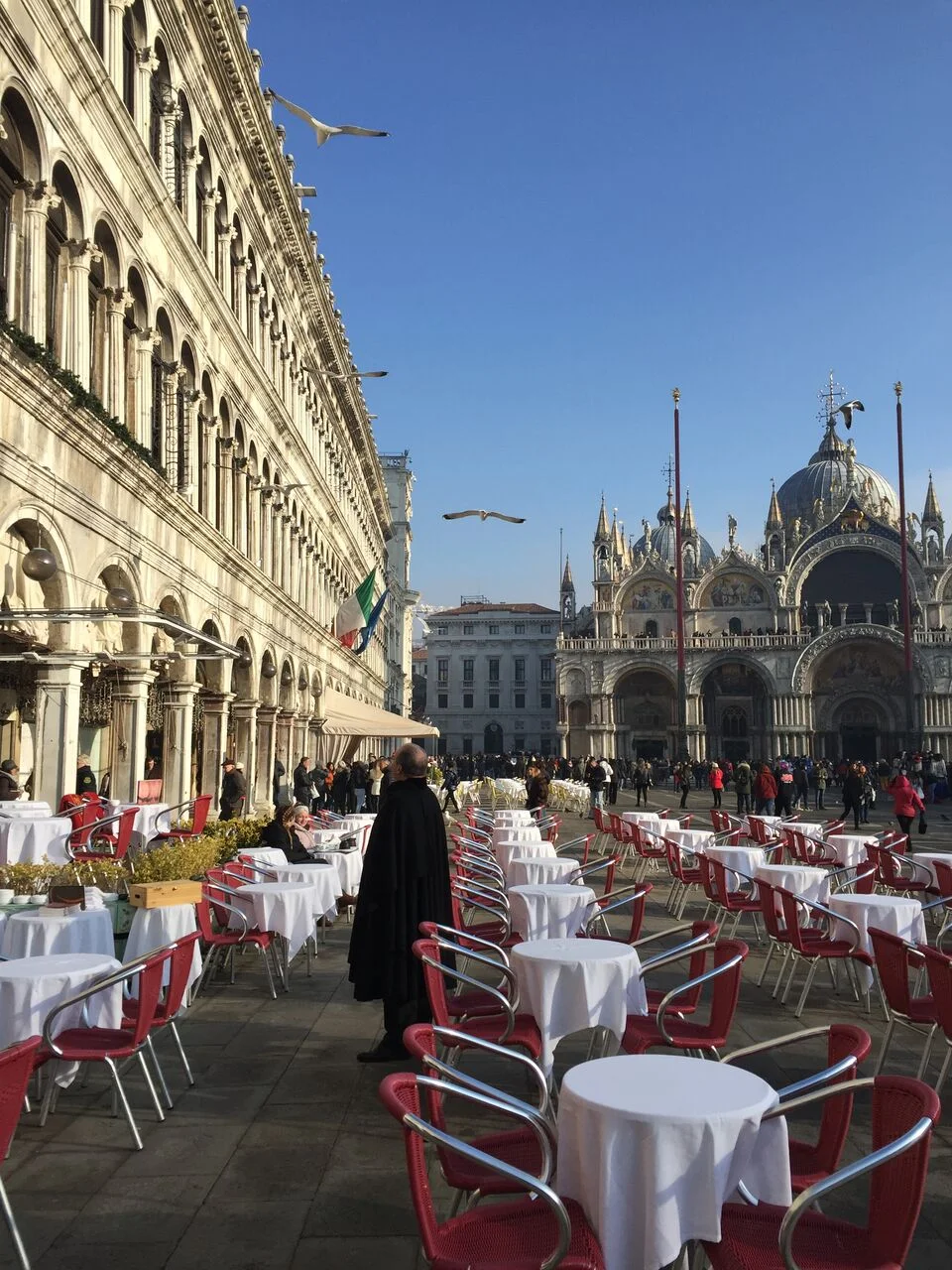 Cafe in the Piazza