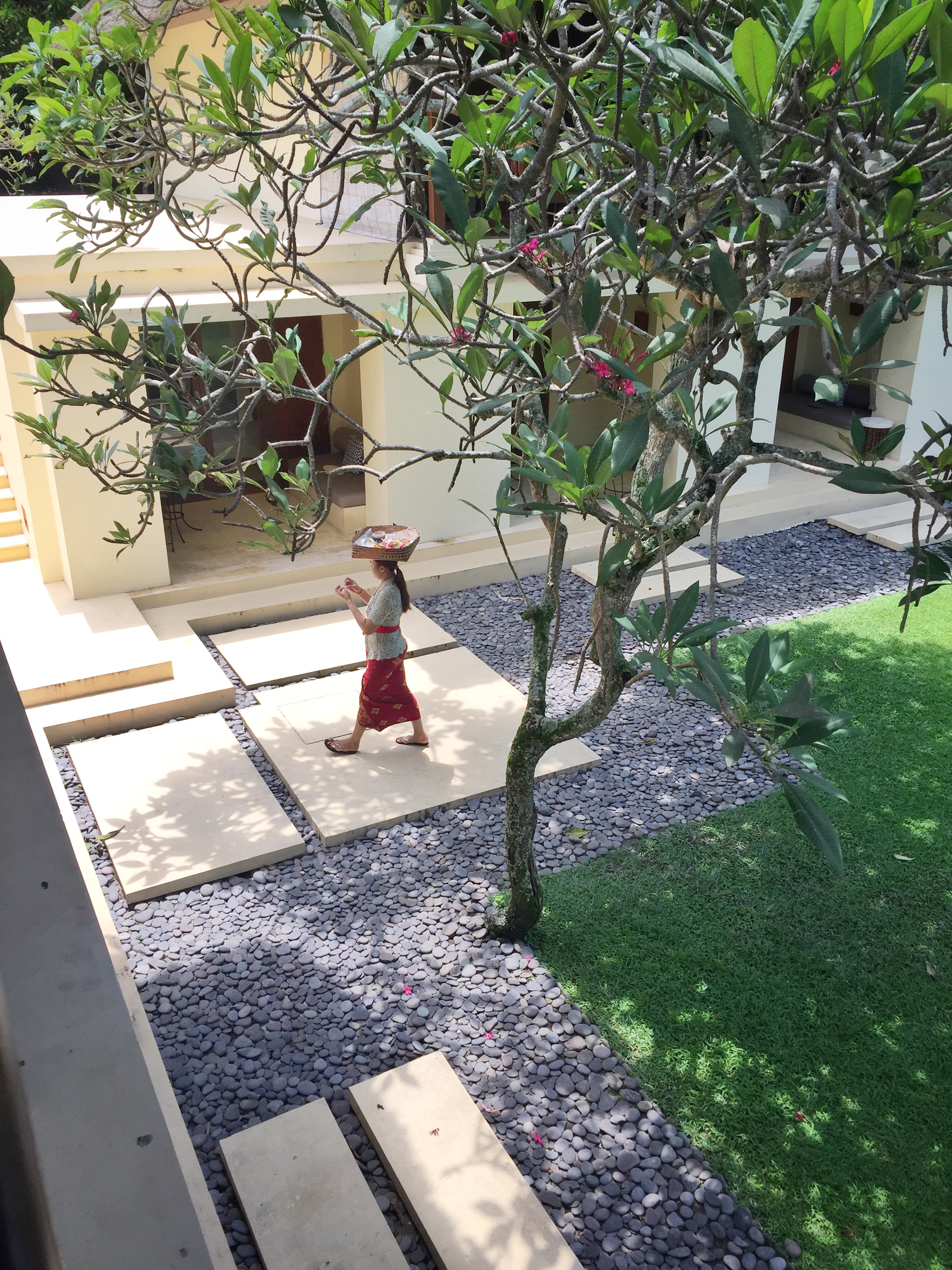 Courtyard at Manggis | EAT.PRAY.MOVE Yoga | Bali, Indonesia