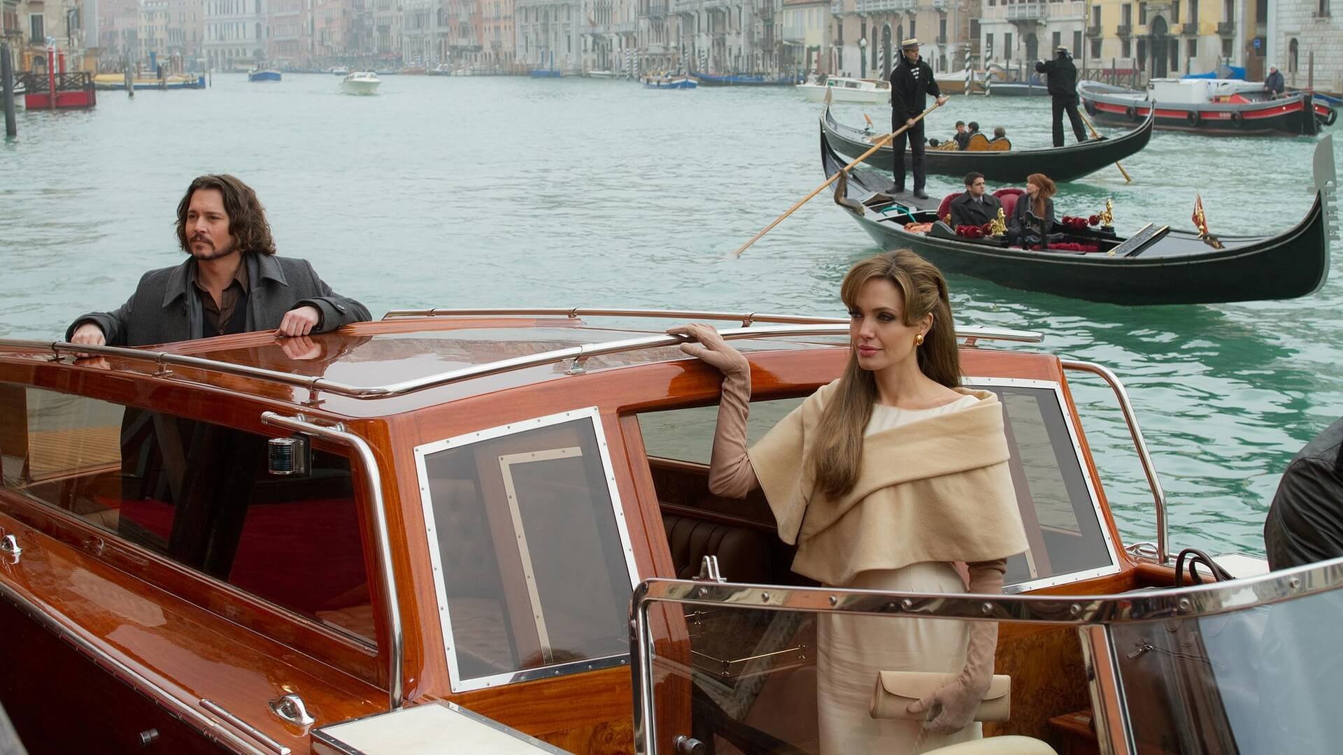 Angelina Jolie filming The Tourist in Venice