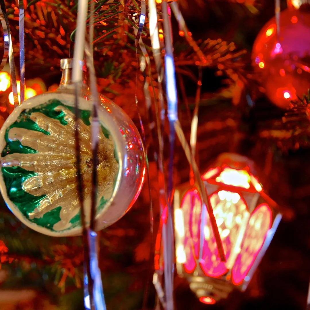 PERFECT HOLIDAY GIFTS FOR THE CREATIVE WELLNESS LOVER