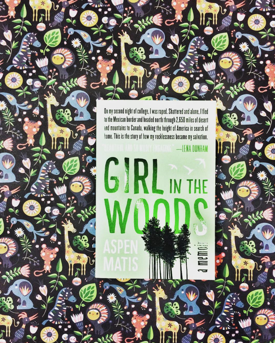GIRL IN THE WOODS IN AUCKLAND, NEW ZEALAND