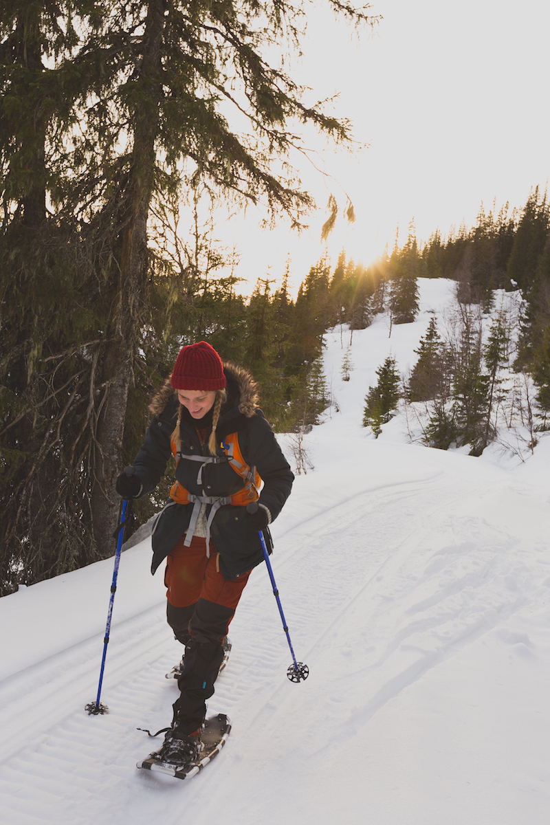 Snowshoeing bliss. (photo by Eirik Mjøen)