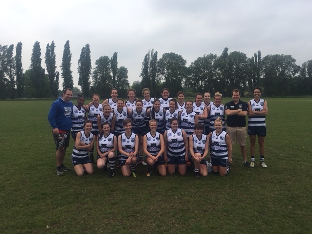 Aussie Rules Football. Team photo. Photo credit: Adele McCormack