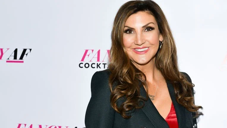 Heather McDonald Unfiltered: Housewives Hot Takes, Kardashians, Chelsea Handler &amp; More