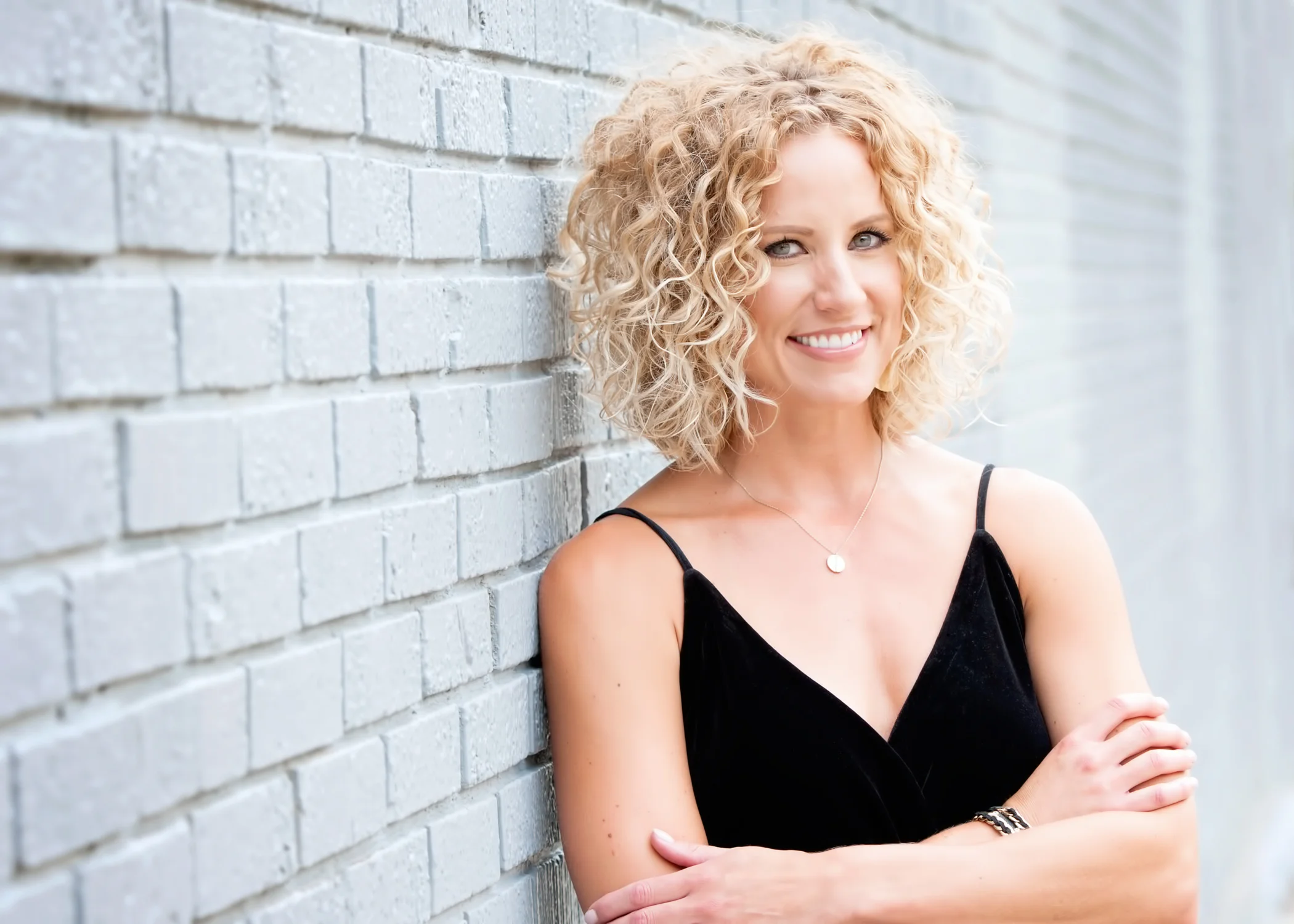 Erika Shelton, Hair Stylist at Eve A Salon & Spa in Lincoln, Ne