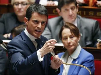 RFI, 2 Dec 2015 - Libya one of the top priorities in coming months, says PM Valls