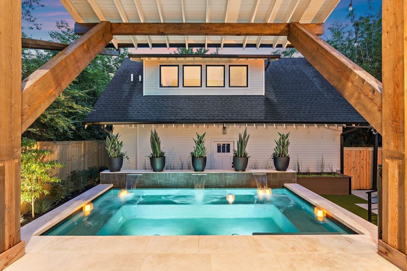 🌾 Impeccably renovated 1915 Craftsman in the heart of Belmont Hillsboro / 12 South! Completely reimagined in 2022 &amp; over $300k invested in outdoor enhancements to the property!

* Comment HOME for the listing link 

* DM w inquiries + showing in