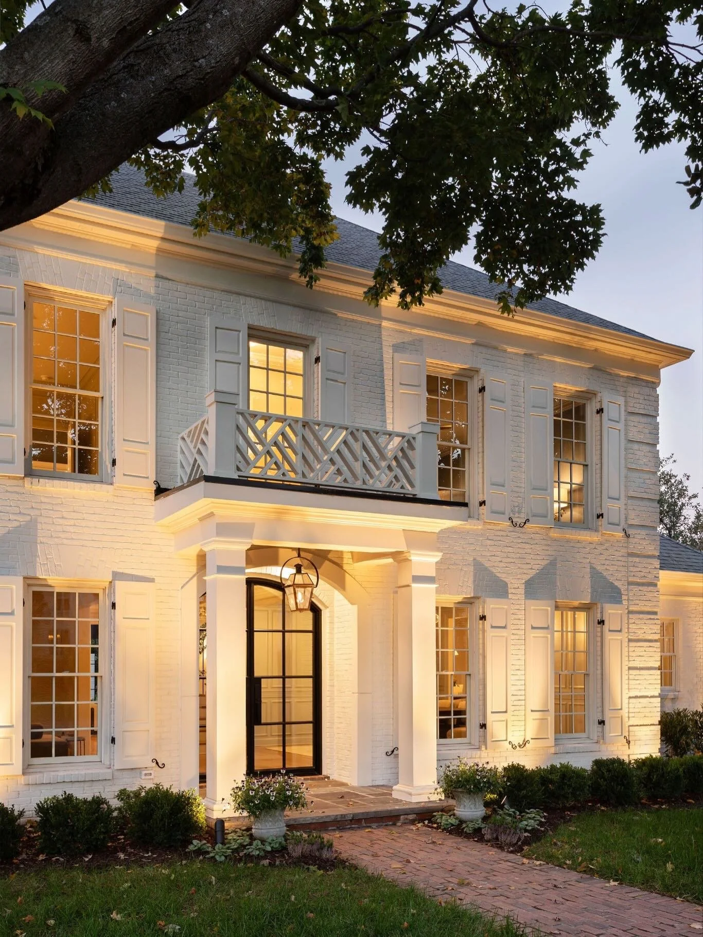 🌾 One of our faves just had a significant price adjustment!

Located in the private community of Abbottsford Green Hills. This gorgeous renovation is a collaboration of JSG Interiors &amp; Evans Bridge Homes.

* Comment HOME for the listing link

* 