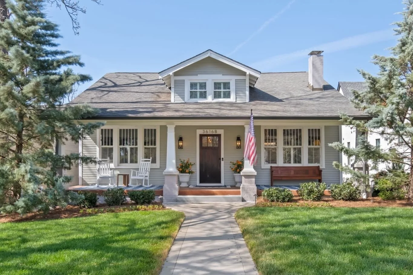 🌷 Steeped in Nashville character and rock-and-roll history, this Richland West End masterpiece offers a rare blend of legendary heritage and modern luxury. Once the mid-1940s childhood home of icons Duane and Gregg Allman, and recently featured as a