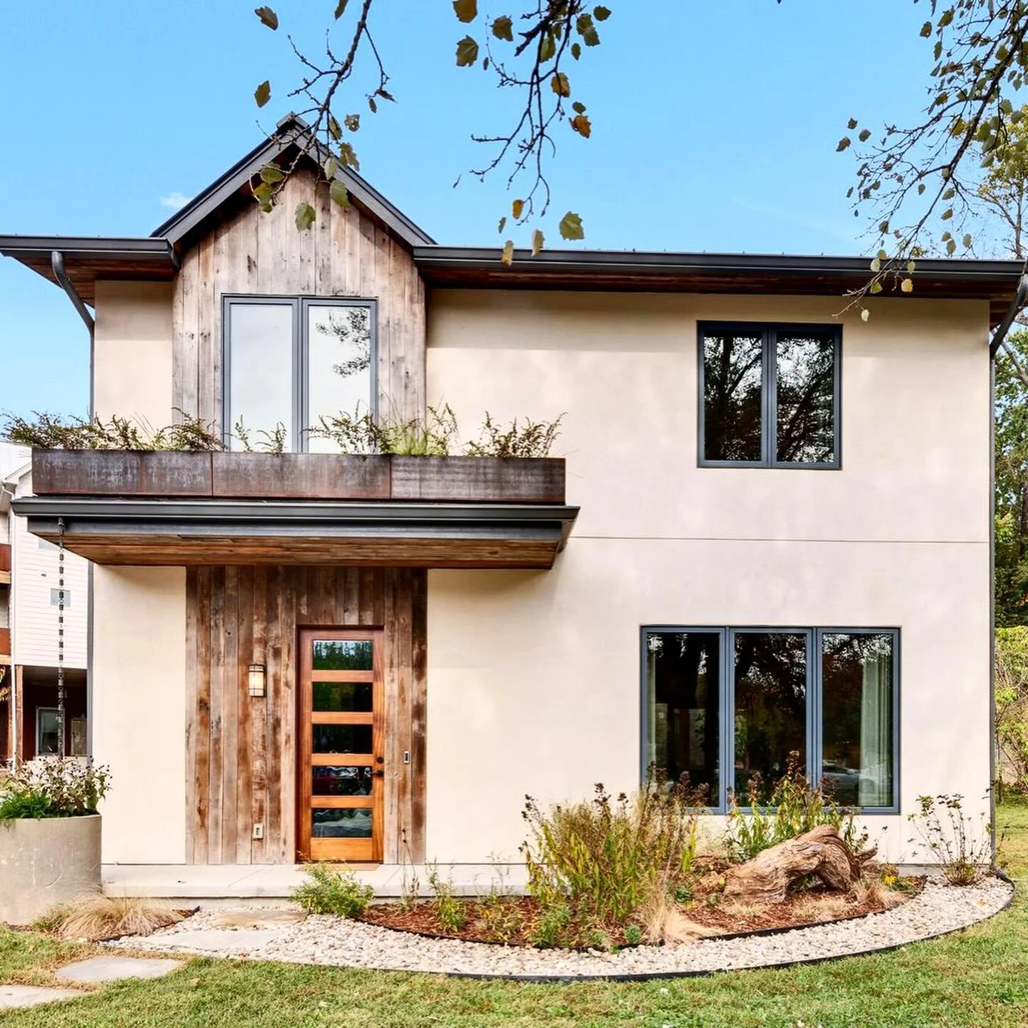 🌾 Private Listing 🌾
Buy the Builder&rsquo;s Home! Ryan Nichols, with Green Home, has been building exemplary, eco-friendly homes in Middle TN for the past few decades.

Designed with both sustainability and simplicity in mind, the resource-efficien