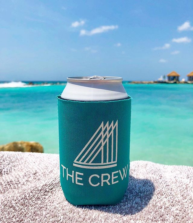 Aruba: where your koozie matches the water 🌴 // #itsyourcrew #aruba #islandlife 📷 @seano_nyc