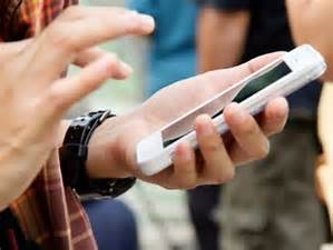Digital Dating and the Wisdom to Know the Difference Those in 12-step programs ask for the serenity to accept the things they cannot change, the courage to change the things they can and the wisdom to know the difference. Digital communication opens possibilities for dating that can be difficult to manage.
