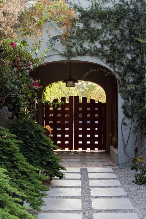 "Waffle" Driveway Gate