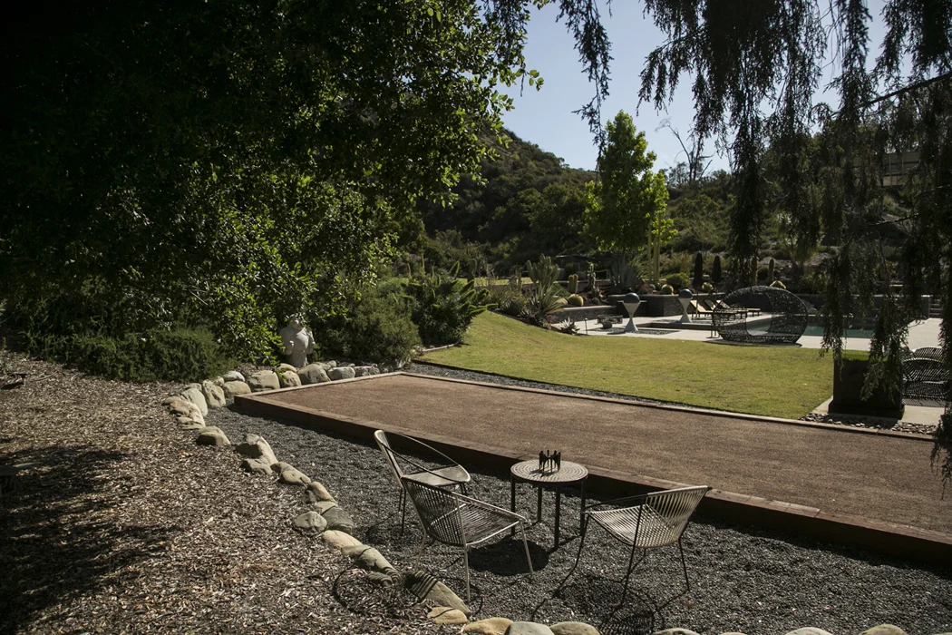 Seamless integration into existing garden setting