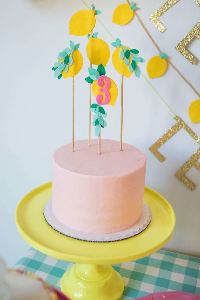 Lemon Party Cake Topper