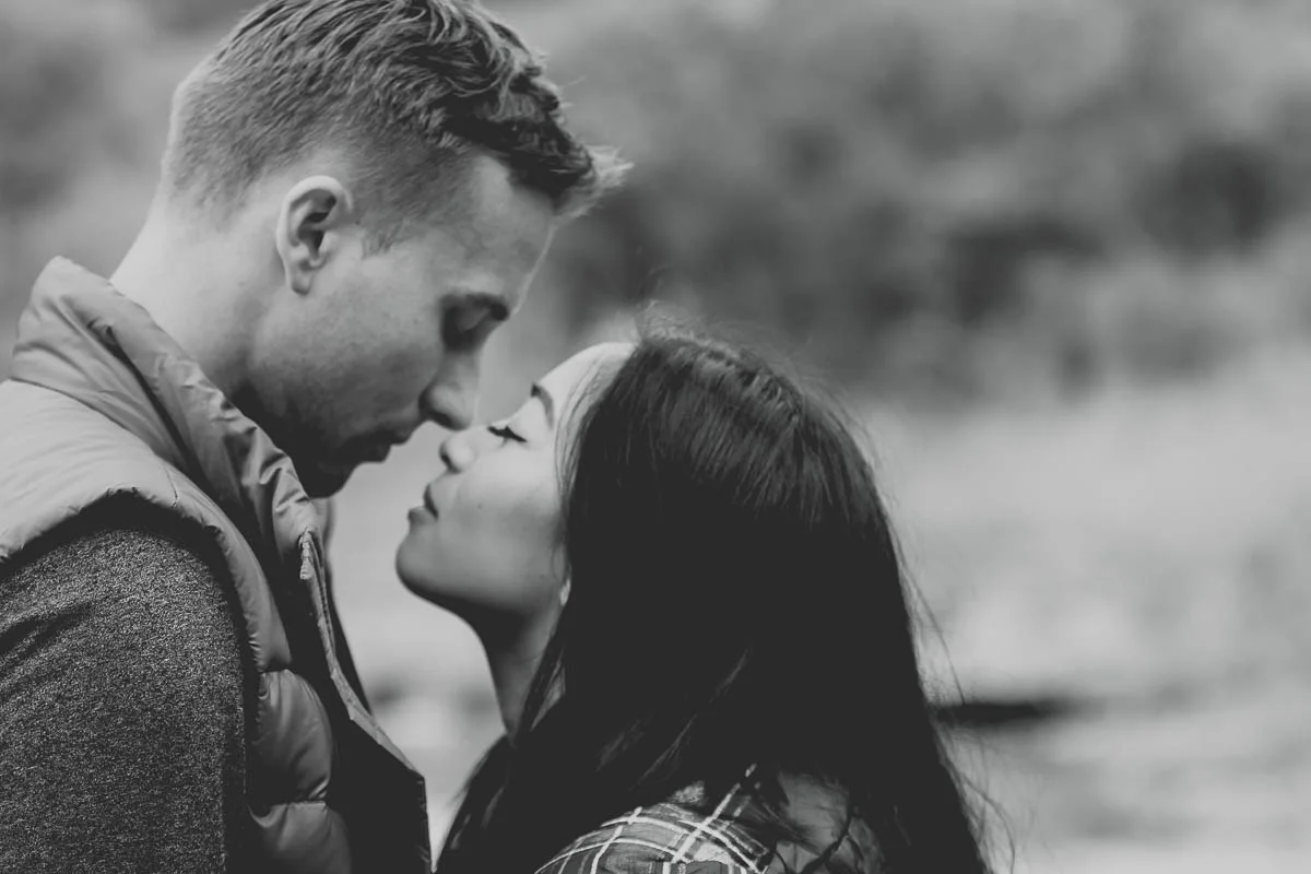 bull-cree-engagement-photos-austin-texas-holly-postler-photography-1.jpg
