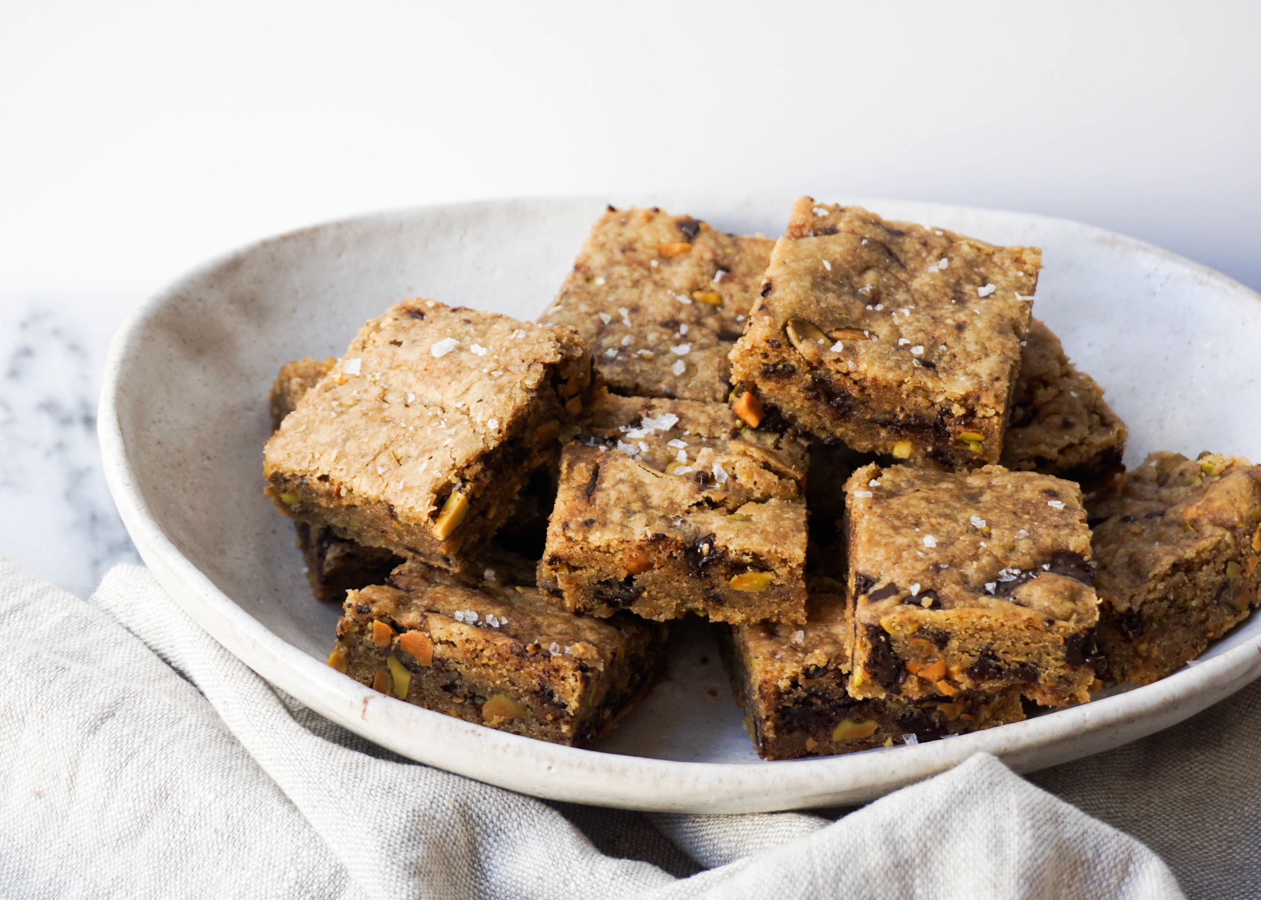 Oolong Tea Blondies — Eat Cho Food