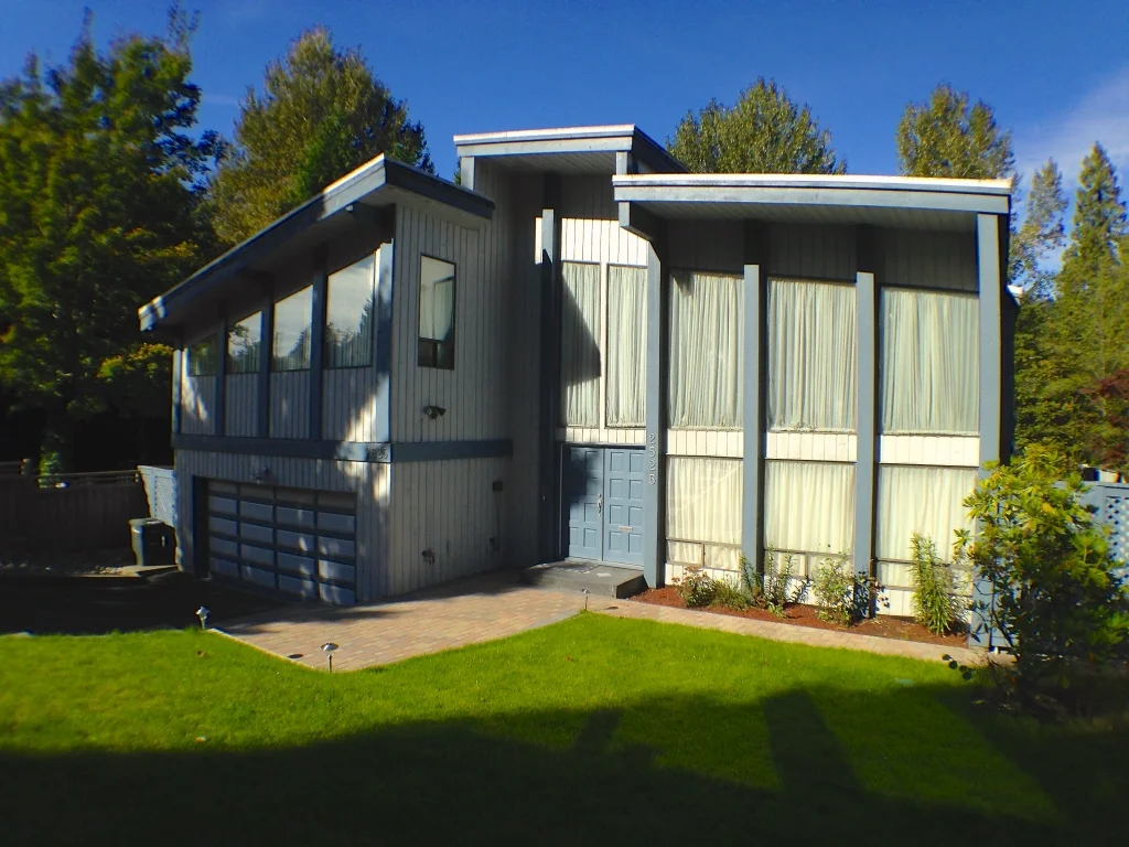 2525 Norcrest Court