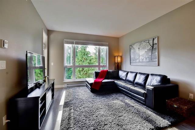 3 bed - 2 bath - 948 Square Feet - Sullivan Station, Surrey - $369,000