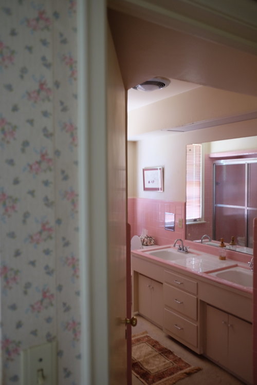 Series of Grandmother’s House - Mickal Adler