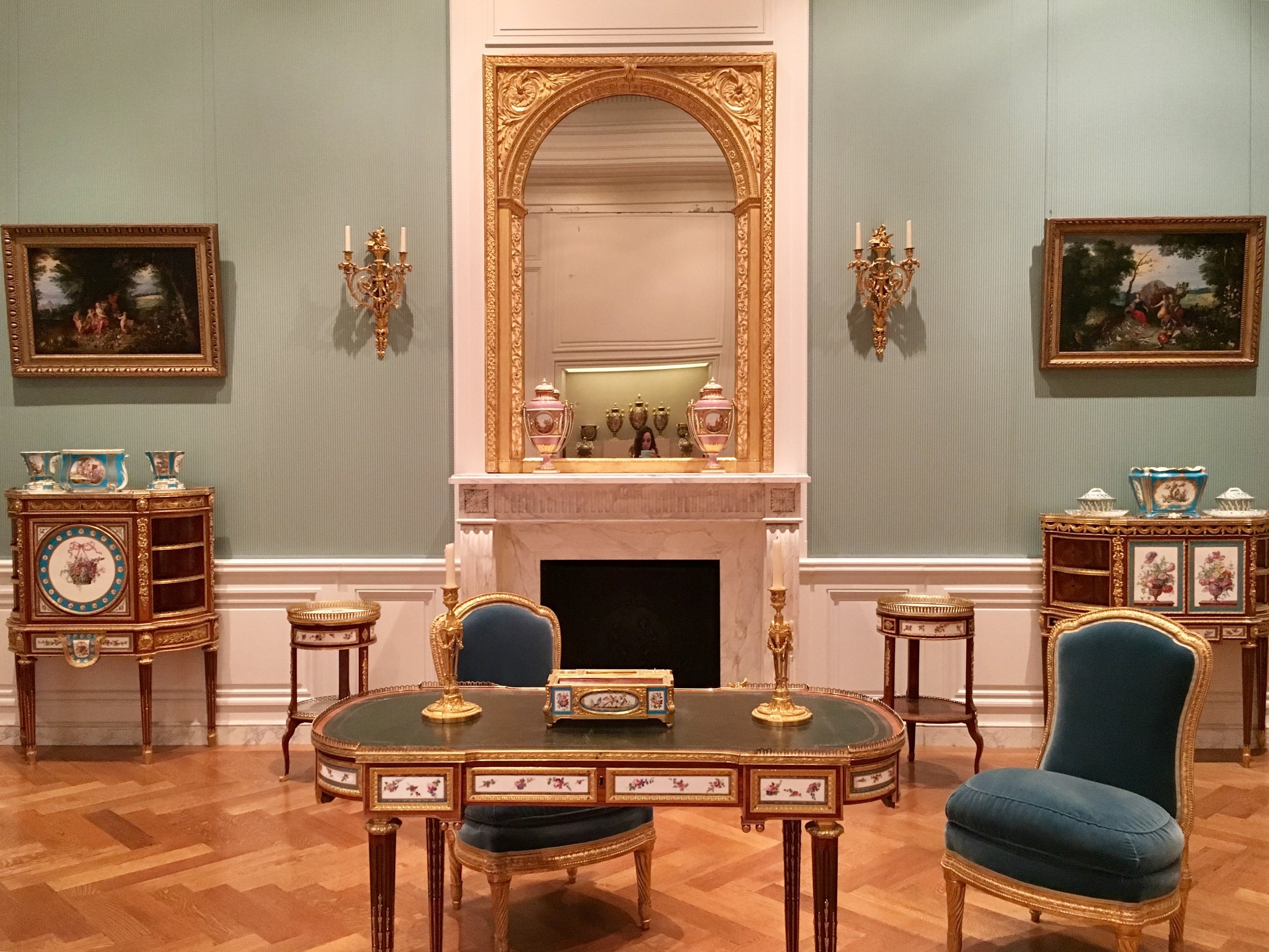 We spent so much time outside of the museum and in the gardens that I almost forgot there was art inside too.